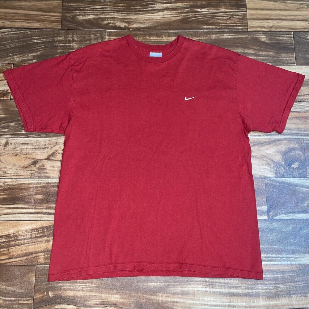 Vintage Y2K 2000s Nike Embroidered Swoosh T-Shirt Size XL Maroon Red